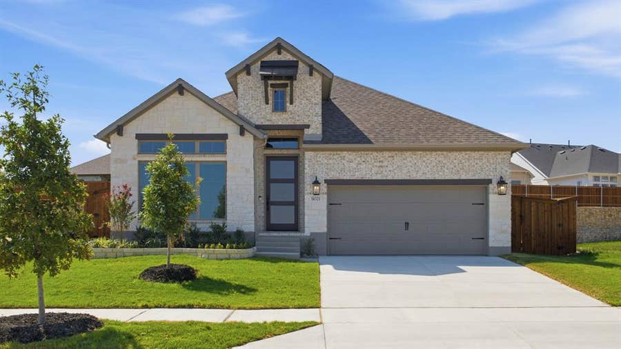 Property photo for 14321 Bluff Bend Trail, Fort Worth, TX