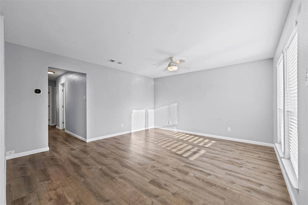 1123 Saturn Drive, Cedar Hill, TX 75104 1123 Saturn Drive, Cedar Hill, TX 75104