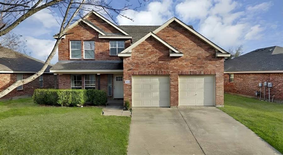 Property photo for 2008 Woodhurst Trail, Heartland, TX