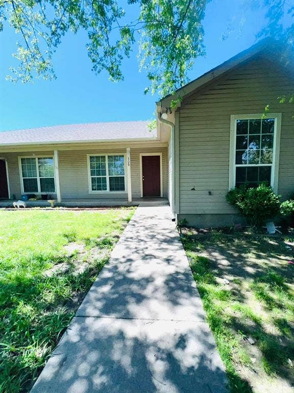 Property photo for 306 Mill Street, Lone Oak, TX