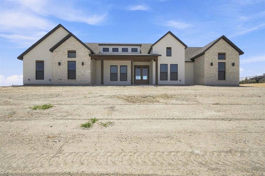 Property photo for 108 Aledo Heights Drive, Aledo, TX