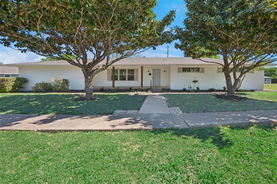 Property photo for 202 Joe White Street, Rockwall, TX