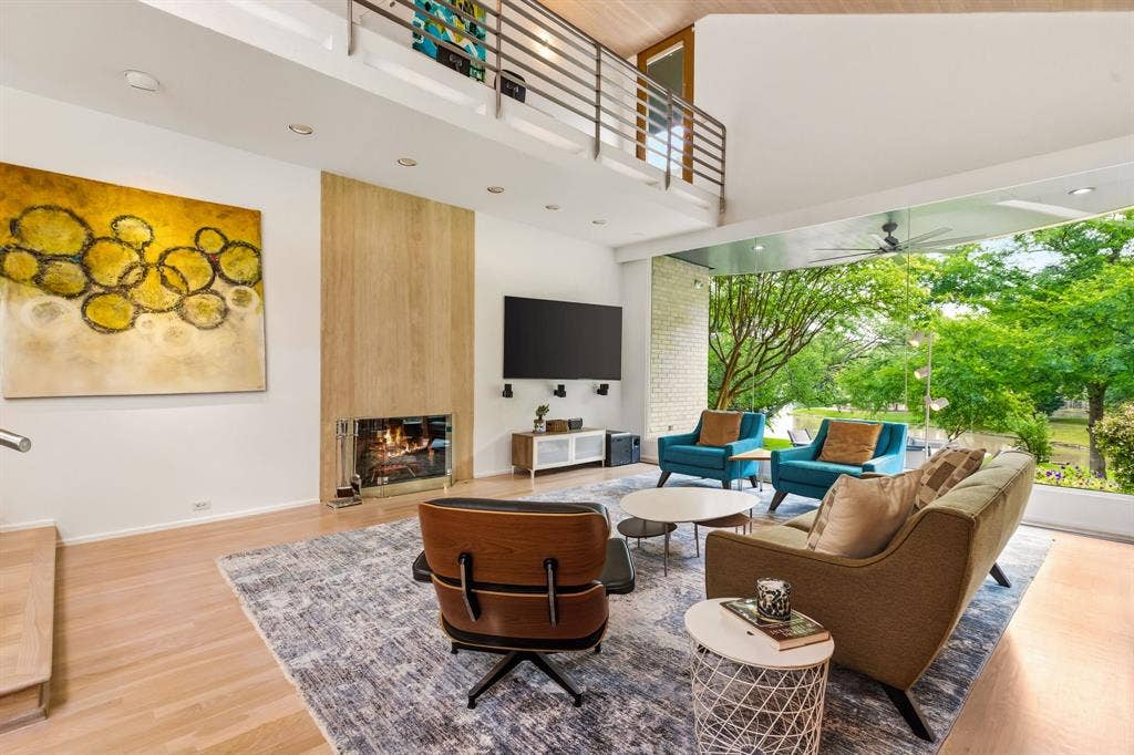 9 Hallshire Court, Dallas, TX 75225 9 Hallshire Court, Dallas, TX 75225