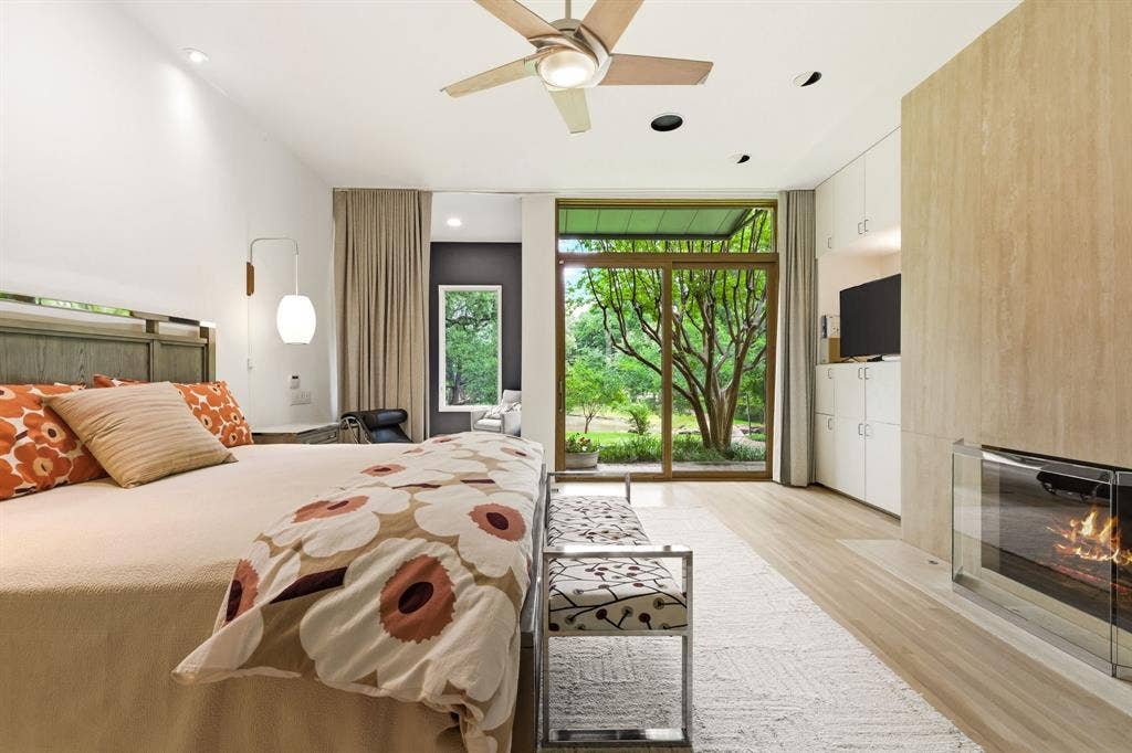9 Hallshire Court, Dallas, TX 75225 9 Hallshire Court, Dallas, TX 75225