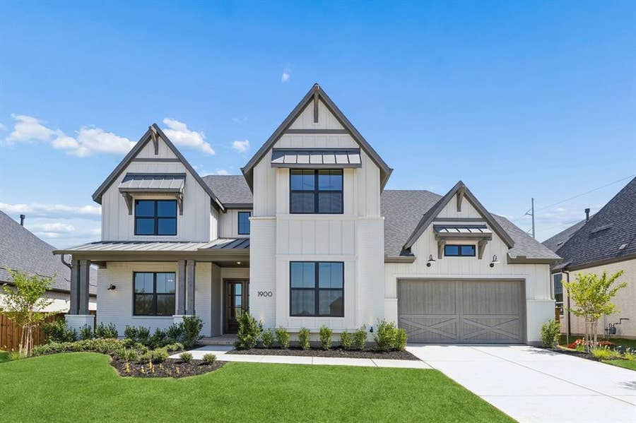Property photo for 1900 Golden Gate Way, Celina, TX