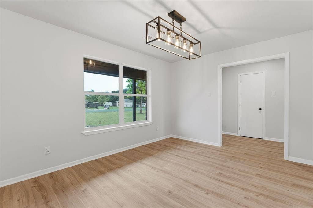 180 Woodard Lane, Bruceville, TX 76630 180 Woodard Lane, Bruceville, TX 76630