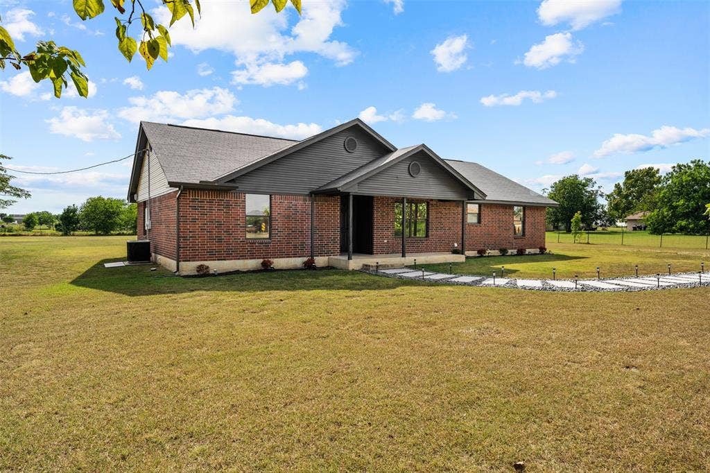 180 Woodard Lane, Bruceville, TX 76630 180 Woodard Lane, Bruceville, TX 76630