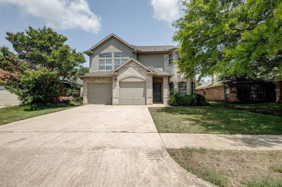 Property photo for 9049 Elbe Trail, Fort Worth, TX