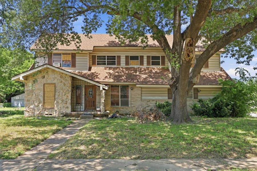 Property photo for 1743 Indian Summer Trail, Dallas, TX