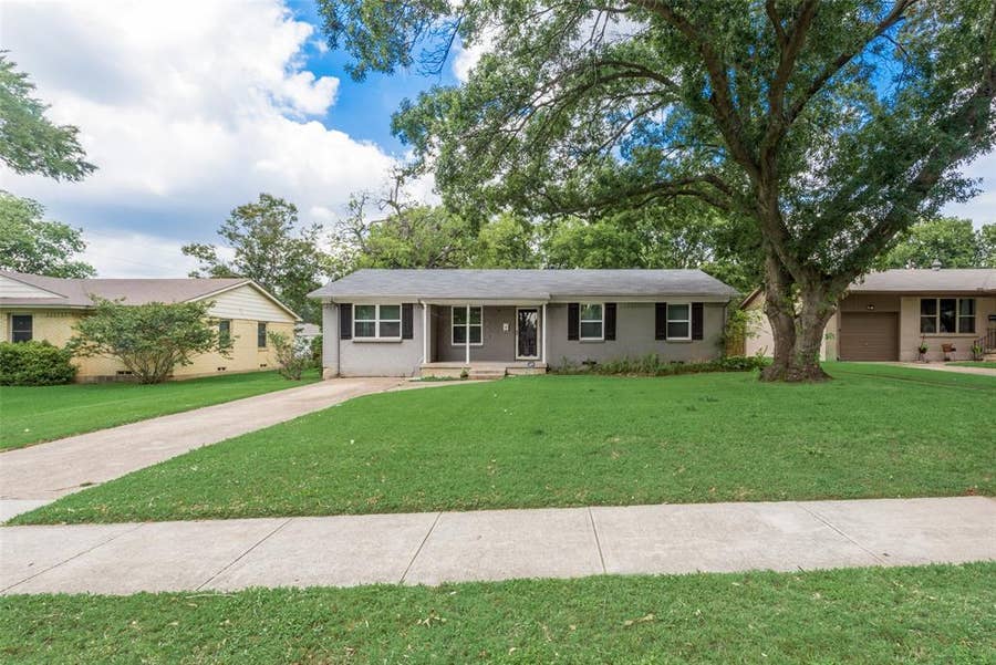 Property photo for 438 Daniel Street, Richardson, TX