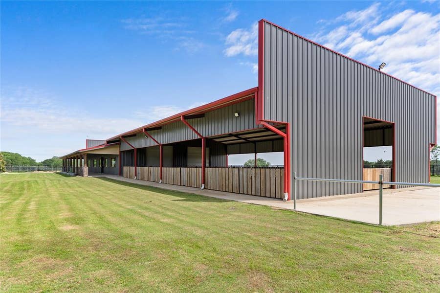 Property photo for 163 County Road 3106, Campbell, TX