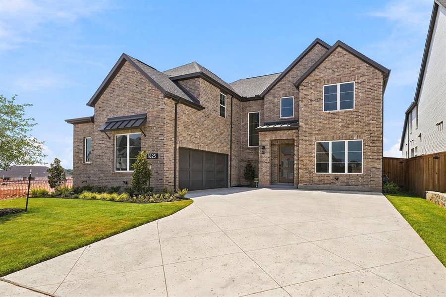 Property photo for 1825 Acoma Way, Argyle, TX