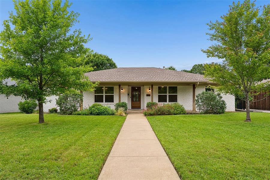 Property photo for 12025 Loch Ness Drive, Dallas, TX