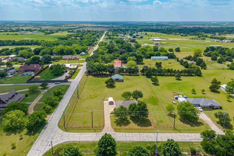 Property photo for 9624 Wells Road, Wylie, TX
