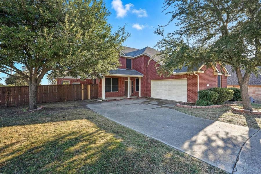 Property photo for 1401 Springside Drive, Garland, TX