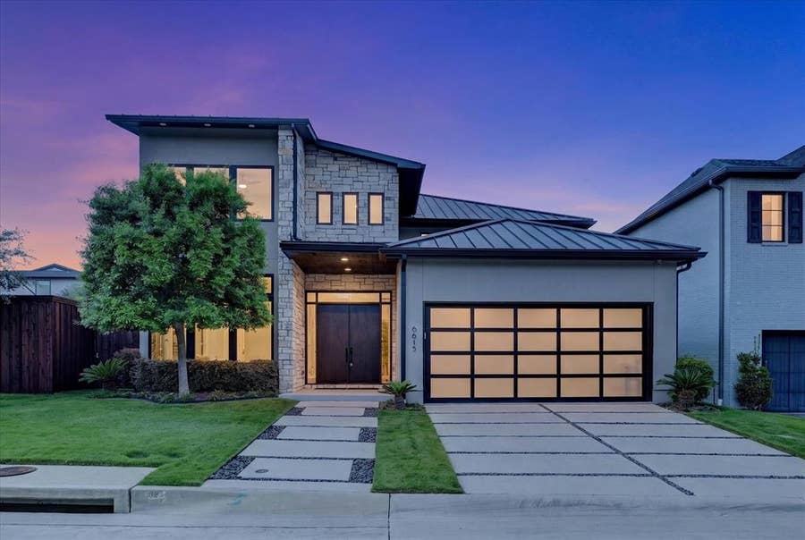 Property photo for 6615 GREEN KNOLL Drive, Dallas, TX
