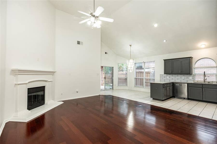 Property photo for 9901 Bend Court, Fort Worth, TX