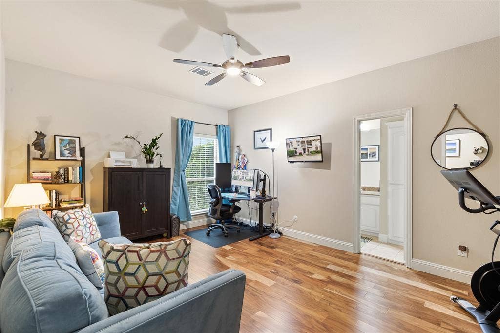 8824 Tudor Place, Dallas, TX 75228 8824 Tudor Place, Dallas, TX 75228