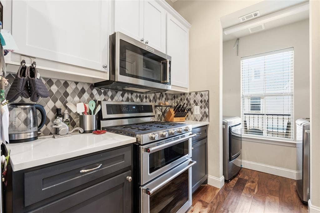 8824 Tudor Place, Dallas, TX 75228 8824 Tudor Place, Dallas, TX 75228