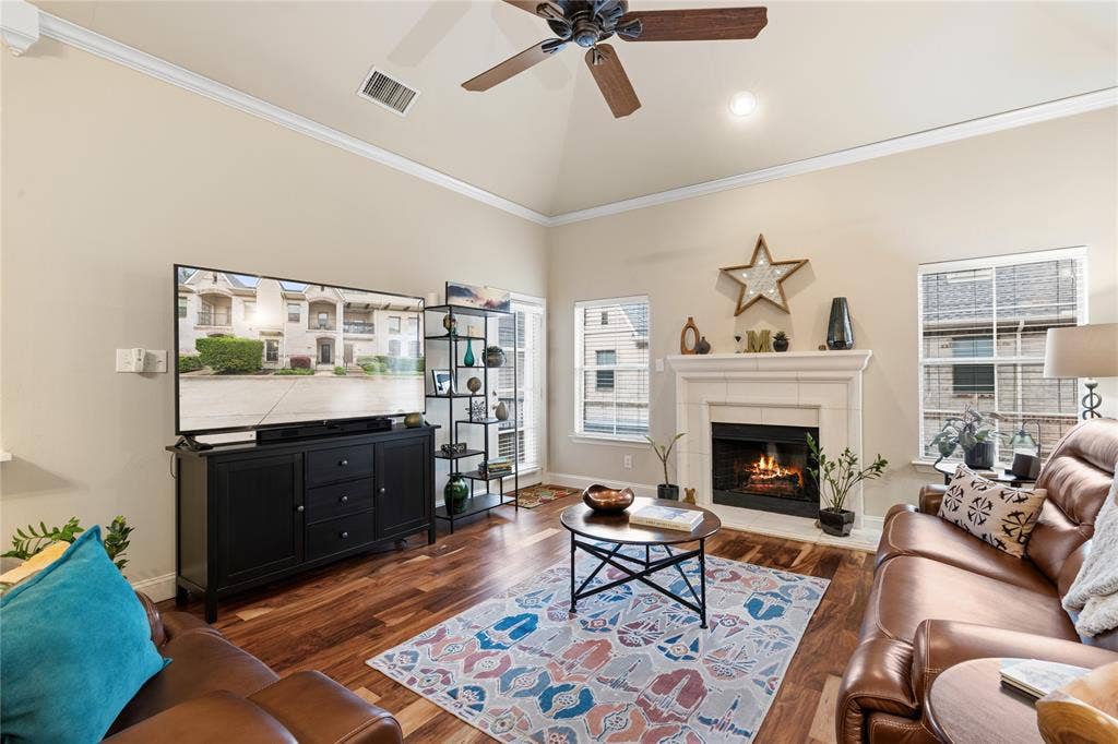 8824 Tudor Place, Dallas, TX 75228 8824 Tudor Place, Dallas, TX 75228