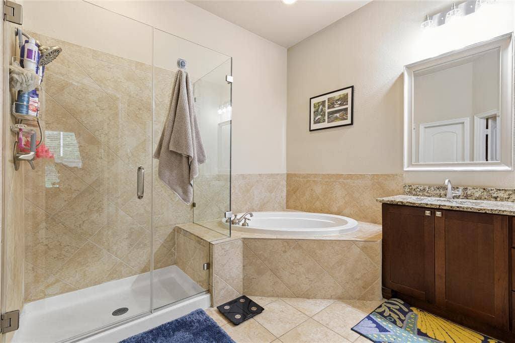 8824 Tudor Place, Dallas, TX 75228 8824 Tudor Place, Dallas, TX 75228