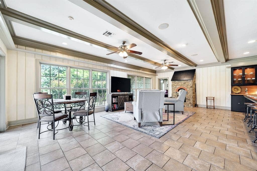 1901 Rose Point, Athens, TX 75752 1901 Rose Point, Athens, TX 75752