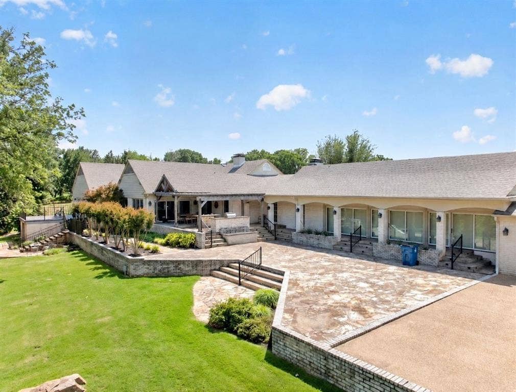 1901 Rose Point, Athens, TX 75752 1901 Rose Point, Athens, TX 75752