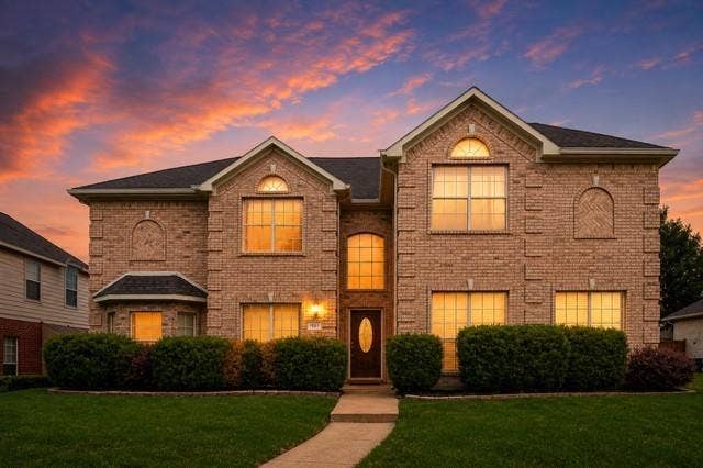 Property photo for 1521 Mountain Laurel Lane, DeSoto, TX