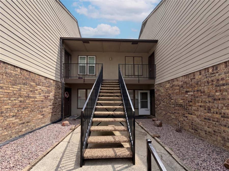 Property photo for 5300 Keller Springs Road, #2075, Dallas, TX