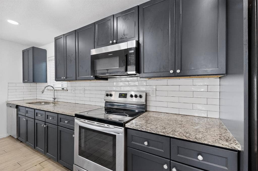 2302 Dana Drive, Rowlett, TX 75088 2302 Dana Drive, Rowlett, TX 75088