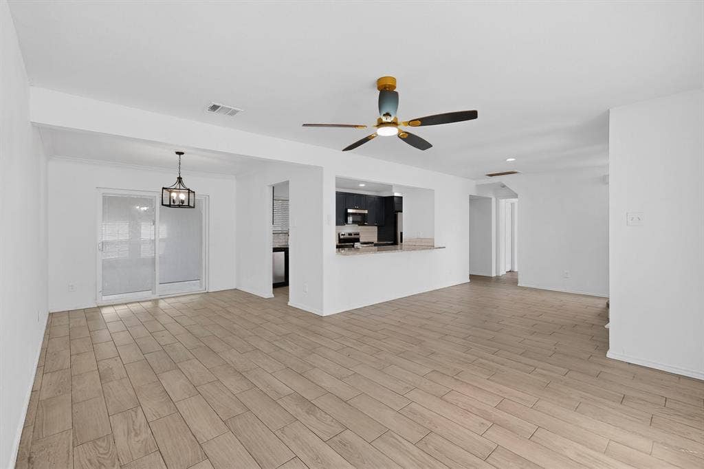 2302 Dana Drive, Rowlett, TX 75088 2302 Dana Drive, Rowlett, TX 75088
