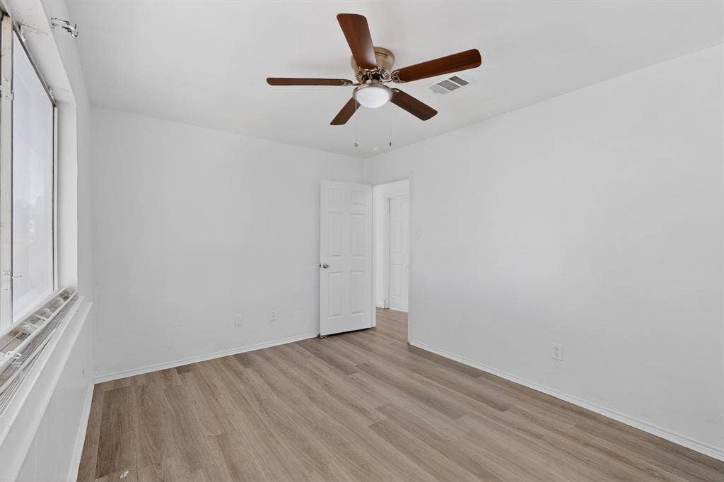2302 Dana Drive, Rowlett, TX 75088 2302 Dana Drive, Rowlett, TX 75088