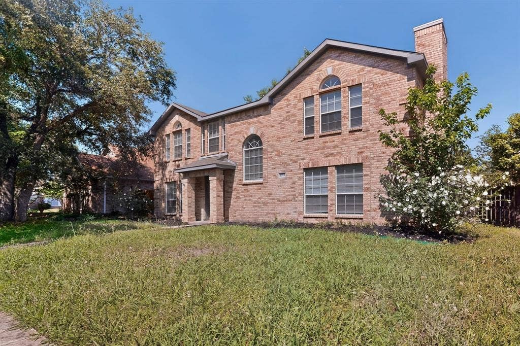 2302 Dana Drive, Rowlett, TX 75088 2302 Dana Drive, Rowlett, TX 75088
