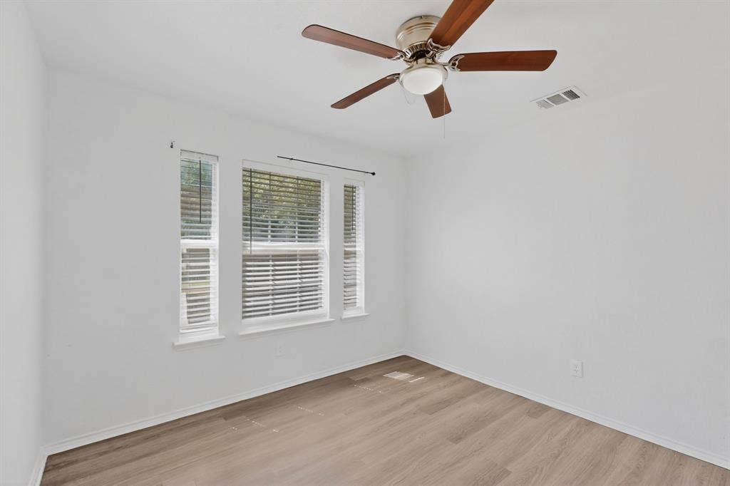 2302 Dana Drive, Rowlett, TX 75088 2302 Dana Drive, Rowlett, TX 75088