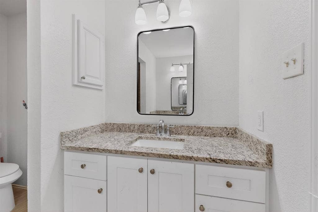 2302 Dana Drive, Rowlett, TX 75088 2302 Dana Drive, Rowlett, TX 75088