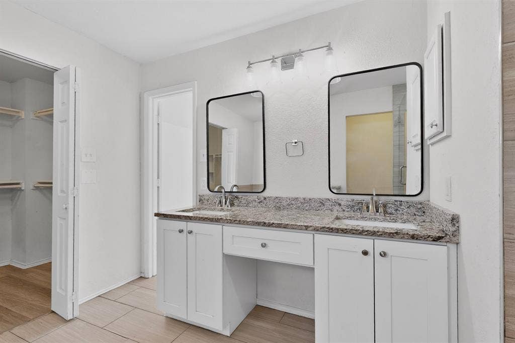 2302 Dana Drive, Rowlett, TX 75088 2302 Dana Drive, Rowlett, TX 75088