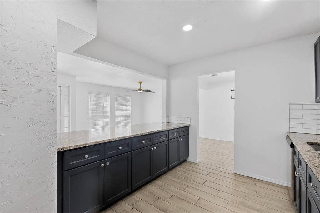 2302 Dana Drive, Rowlett, TX 75088 2302 Dana Drive, Rowlett, TX 75088
