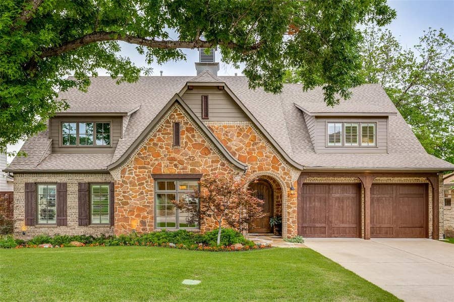 Property photo for 6431 Vickery Boulevard, Dallas, TX