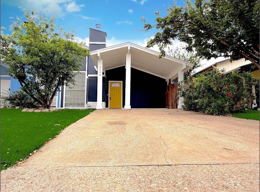 Property photo for 2636 Nina Circle, Grand Prairie, TX