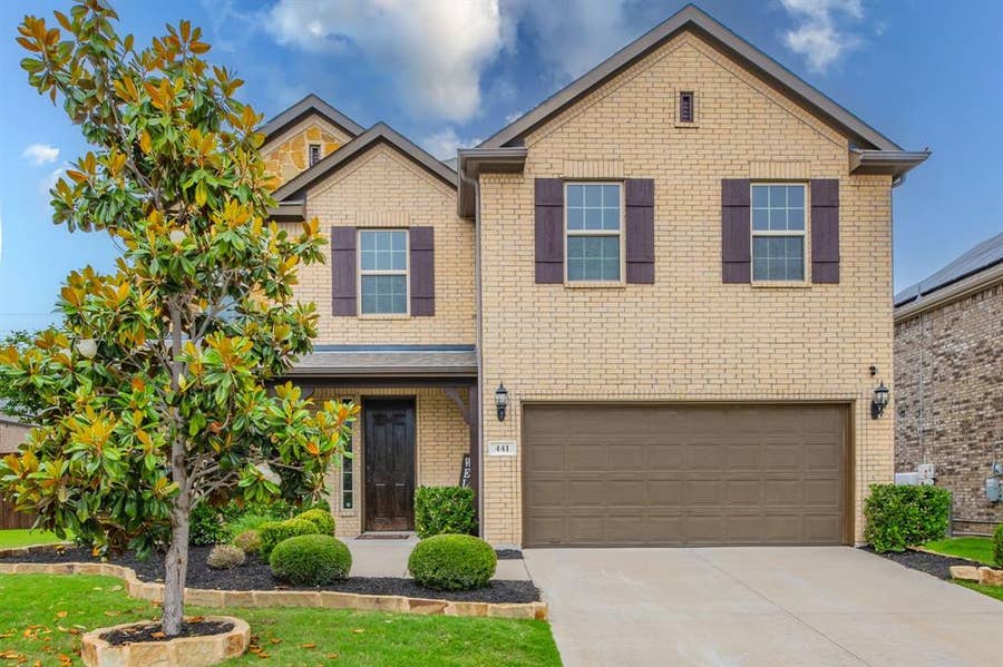 Property photo for 441 Rockaway Drive, Midlothian, TX
