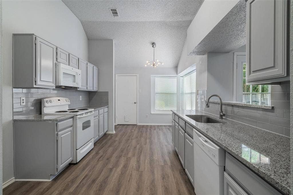 6310 Azalea Drive, Rowlett, TX 75089 6310 Azalea Drive, Rowlett, TX 75089
