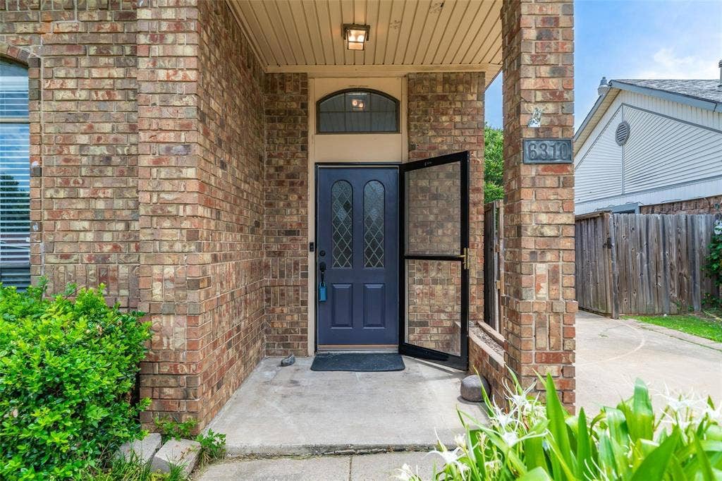 6310 Azalea Drive, Rowlett, TX 75089 6310 Azalea Drive, Rowlett, TX 75089