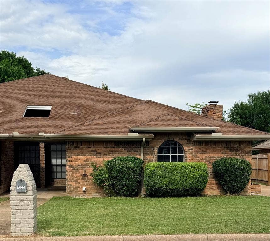 Property photo for 7223 Fuller Circle, Fort Worth, TX