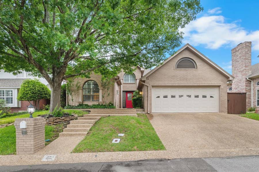 Property photo for 80 Sugar Creek Place, Woodway, TX