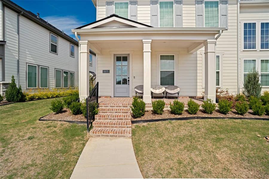 Property photo for 8875 Stablehand Mews, Frisco, TX