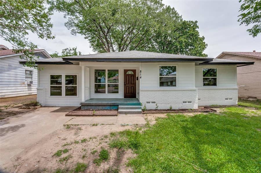 Property photo for 814 Wideman Drive, Dallas, TX