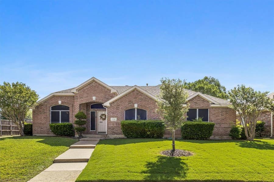 Property photo for 6318 Ahnee Drive, Rowlett, TX