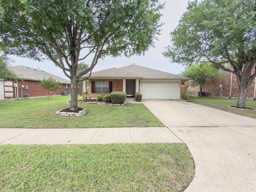 Property photo for 102 Galloping Trail, Forney, TX