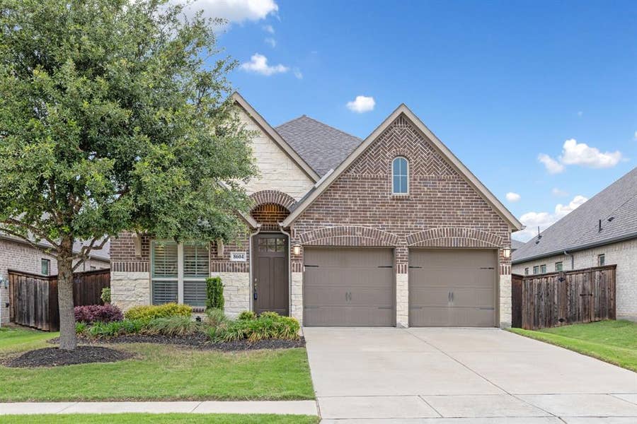 Property photo for 8604 Holliday Creek Way, McKinney, TX