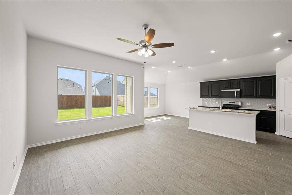 15008 Amantes Avenue, Haslet, TX 76052 15008 Amantes- Living Room-2
